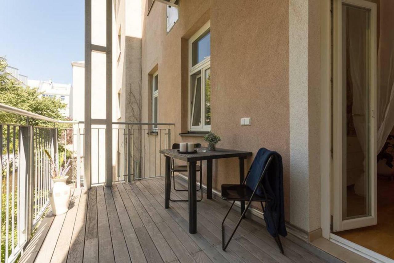 Spacious Vienna Central Station Residence Bagian luar foto
